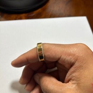 GLD Ring